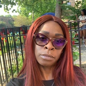 Meet your Posher, Antoinette